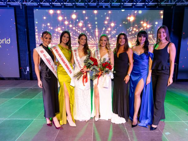 Večer ljepote i tradicije u Gospiću: Antonela Antonić nova Miss Ličko-senjske županije Večer ljepote i tradicije u Gospiću: Antonela Antonić nova Miss Ličko-senjske županije