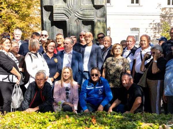 400 branitelja iz Sisačko-moslavačke županije obišlo ličko bojište