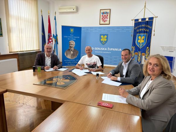 Potpisan Sporazum o suradnji na organizaciji manifestacije „Jesen u Lici 2026.“