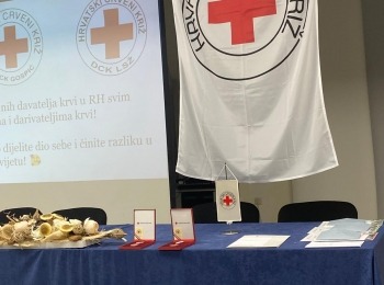 Ličko-senjska županija - U Gospiću održana svečana dodjela priznanja za dobrovoljne darivatelje krvi