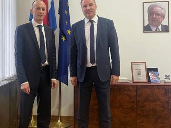 Obnova suradnje između Ličko-senjske županije i Grada Bihaća kao sjedišta Unsko-sanskog kantona