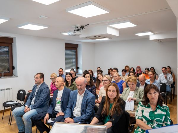 Održan Uvodni sastanak projekta GUSTI kojeg je nositelj Ličko-senjska županija - suradnja regija iz Hrvatske i Italije