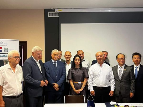 Potpis ugovora za projekt od 46 milijuna eura: novi cjevovod jamči sigurnu opskrbu vodom Podvelebitskog primorja, Raba i Paga