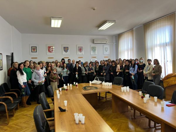 Čestitka ličko-senjskog župana Ernesta Petryja povodom Međunarodnog dana žena