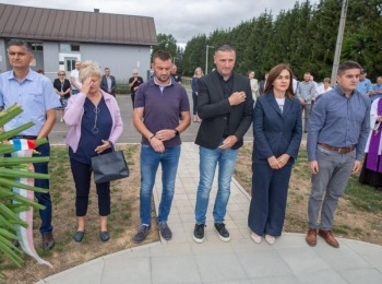 Ličko-senjska županijaPijetet-civilnim-zrtvama-16