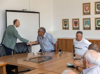 Ličko-senjska županijaLovci (1)