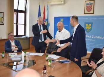 Ličko-senjska županija1000005974