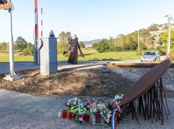 Ličko-senjska županijaBilaj-vlak-15