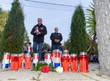 Ličko-senjska županijaSiroka-kula-29