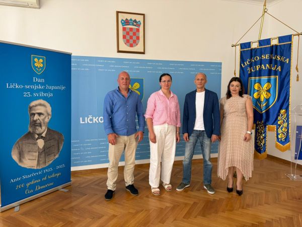 Ličko-senjska županija dodijelila potpore za razvoj mini mljekara Ličko-senjska županija dodijelila potpore za razvoj mini mljekara