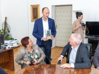 Ličko-senjska županijaCrveni kriz (8)