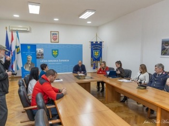 Ličko-senjska županijaHgss zupanija (1)