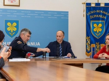 Ličko-senjska županijaLsz-12