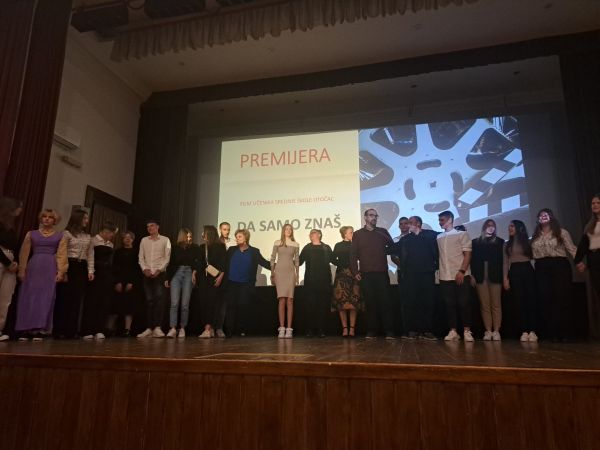 U Otočcu održana premijera kratkometražnog učeničkog igranog filma