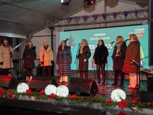 Advent u srcu Like započeo nastupom ženske klape “Luka”