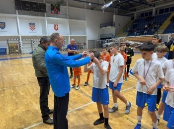 Ličko-senjska županija9e4d686a-e18b-472a-8a25-9daef308968b