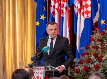 Ličko-senjska županijaDsc07770-enhanced-nr