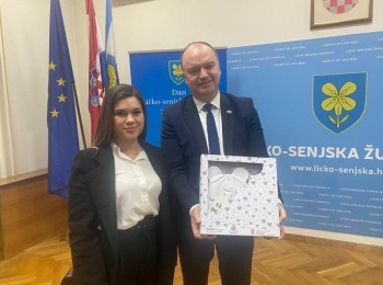 Ličko-senjska županija53c94f92-5131-4a50-95d4-b5167697a50d