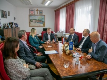 Ličko-senjska županijaDx3c3240-scaled