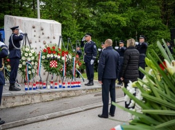 Ličko-senjska županija16525-42