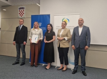 Ličko-senjska županijaB24220da-ce9a-46c3-bbde-516ad204520b