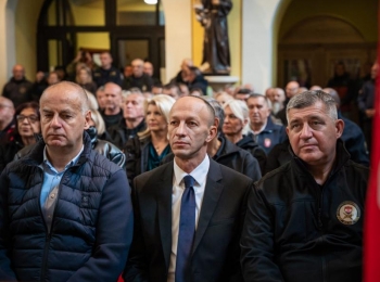 Ličko-senjska županijaVukovi -10