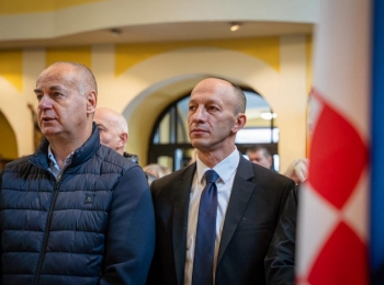 Ličko-senjska županijaVukovi -5