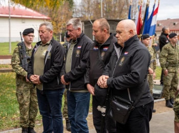 Ličko-senjska županijaVukovi -61