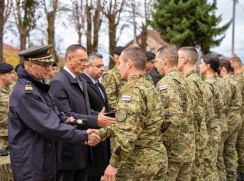 Ličko-senjska županijaVukovi -71