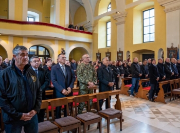 Ličko-senjska županijaVukovi -7