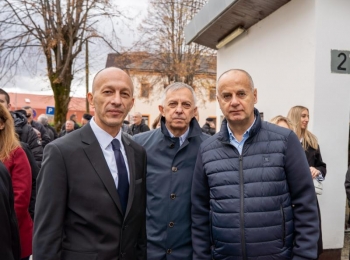 Ličko-senjska županijaVukovi -80