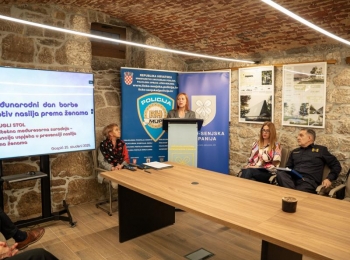 Ličko-senjska županija251125-33