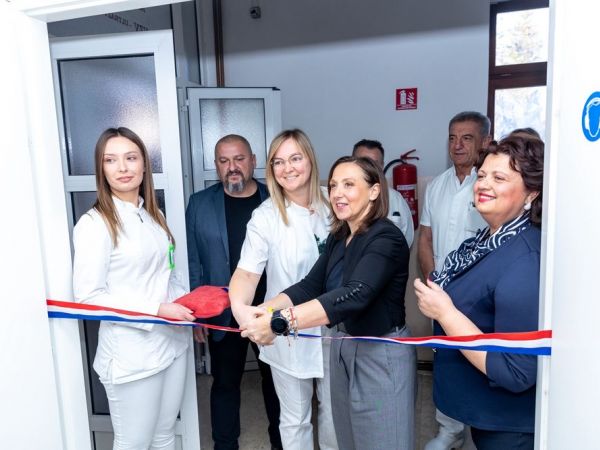 U Općoj bolnici Gospić svečano otvoren novi MSCT i uređaj za magnetsku rezonancu U Općoj bolnici Gospić svečano otvoren novi MSCT i uređaj za magnetsku rezonancu