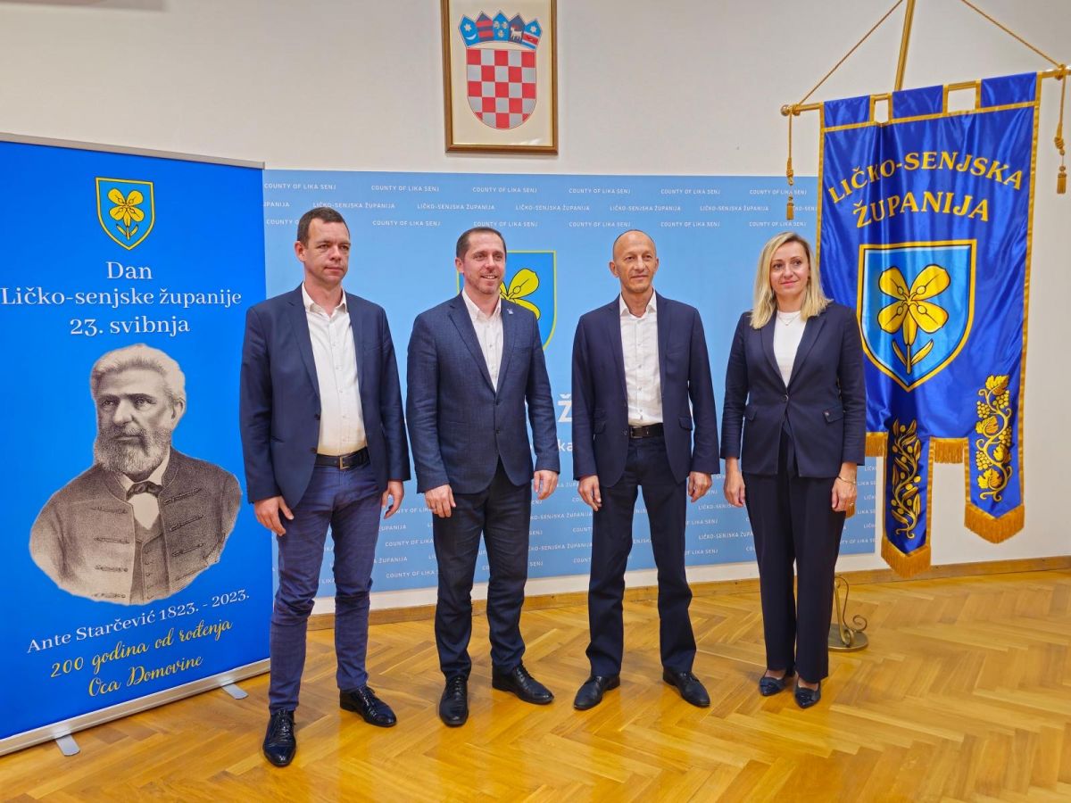 Gradonačelnik Bihaća Elvedin Sedić u službenoj posjeti kod župana Petryja Gradonačelnik Bihaća Elvedin Sedić u službenoj posjeti kod župana Petryja