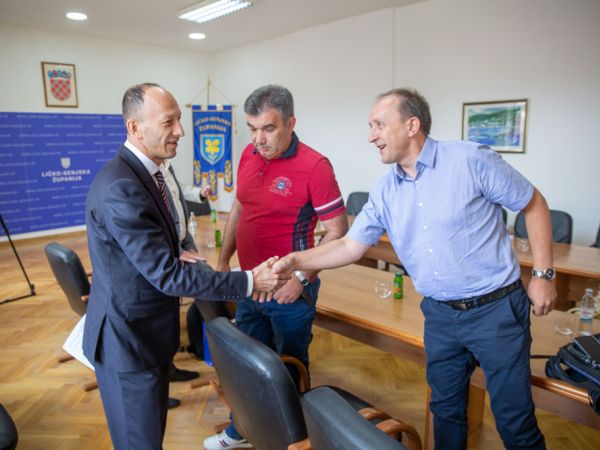 Usuglašena suradnja Ličko-senjske županije i Sveučilišta u Zagrebu vezano za poljoprivredu i stočarstvo kao bitnih segmenta za razvoj županije