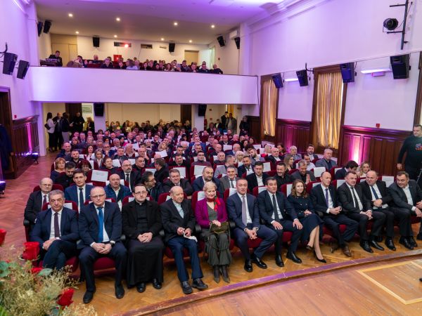 Svečano obilježen Dan grada Otočca i blagdan nebeskih zaštitnika sv. Fabijana i Sebastijana