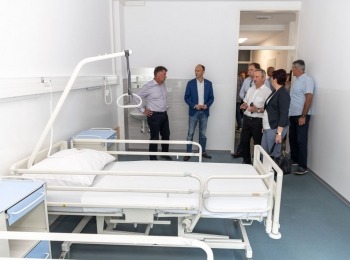 Ličko-senjska županija - U korak s vremenom: U Domu zdravlja Otočac otvoreni adaptirani prostori za skrb pacijenata