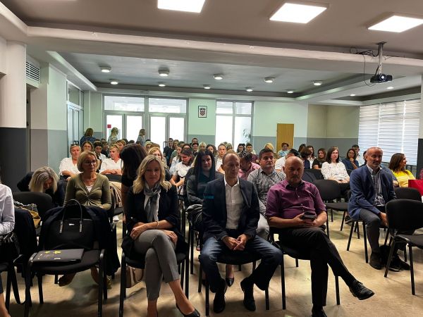 Ličani se spremaju za uvođenje eura