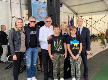 Ličko-senjska županija - Udruga SVOJA zahvalila županu Petryju na nagradi i prepoznavanju njihova rada s ukrajinskim izbjeglicama