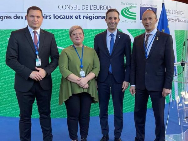 Župan Petry održao mnogobrojne bilateralne susrete u Strasbourgu Župan Petry održao mnogobrojne bilateralne susrete u Strasbourgu