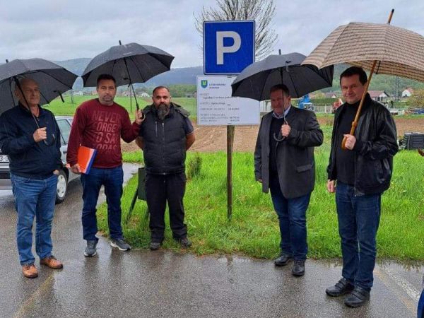 Uskoro počinje izgradnja i uređenje parkirališta Ambulante Brinje