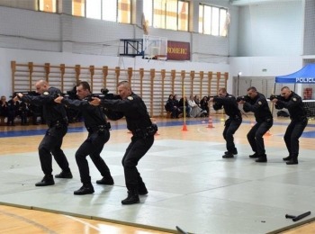 Ličko-senjska županija - U Gospiću održan Dan otvorenih vrata policije