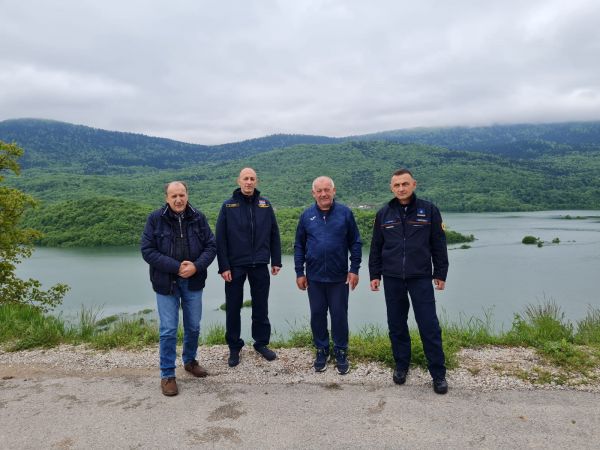 Župan Petry sa suradnicima posjetio poplavljena područja na području Kosinjske doline