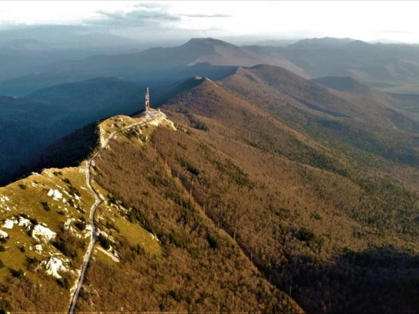 Lička Plješivica u fokusu - pokrenut projekt izgradnje planinskog centra - za dokumentaciju osigurano preko 95 tisuća eura