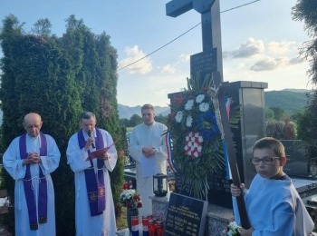 Ličko-senjska županija - Otkrivena spomen-ploča hrvatskim vitezovima poginulim u Domovinskom ratu