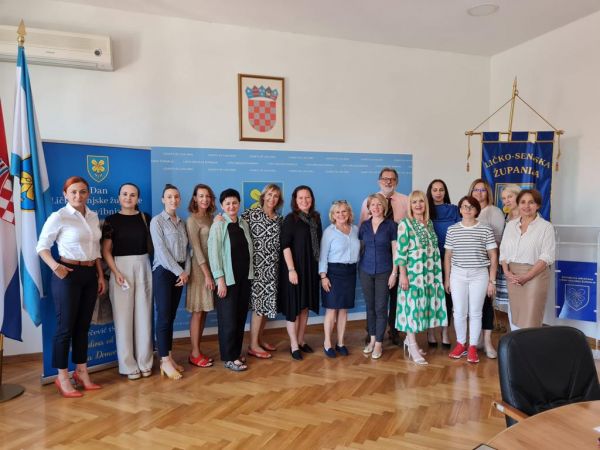 Predstavljen program Lions Quest – Vještine za adolescenciju u Ličko-senjskoj županiji