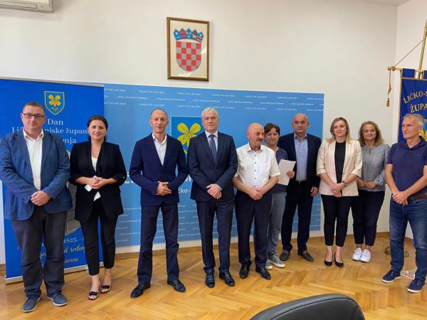 Hrvatske vode osigurale 1.600.000 eura za uređenje šetnice uz Novčicu u Gospiću i izgradnju vodovoda u Senju