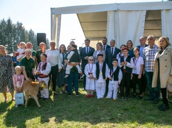 Ličko-senjska županija - Premijer Plenković obišao Stočno sajmište u Gospiću