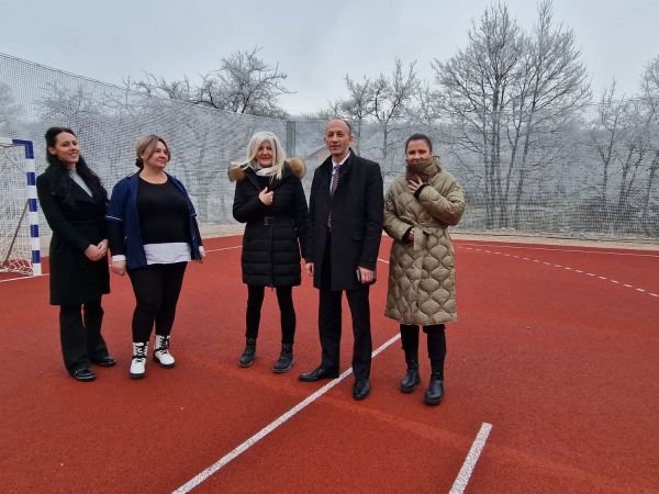 Uskoro otvorenje školskog igrališta za potrebe škole „Stjepan Sarkotić“ u Sincu