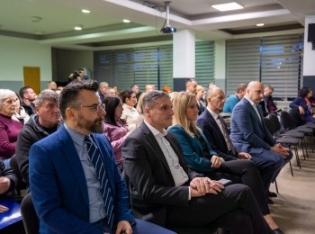 Ličko-senjska županija - Održana edukativna radionica na temu energetske obnove obiteljskih kuća u organizaciji Fonda za zaštitu okoliša i Ličko-senjske županije